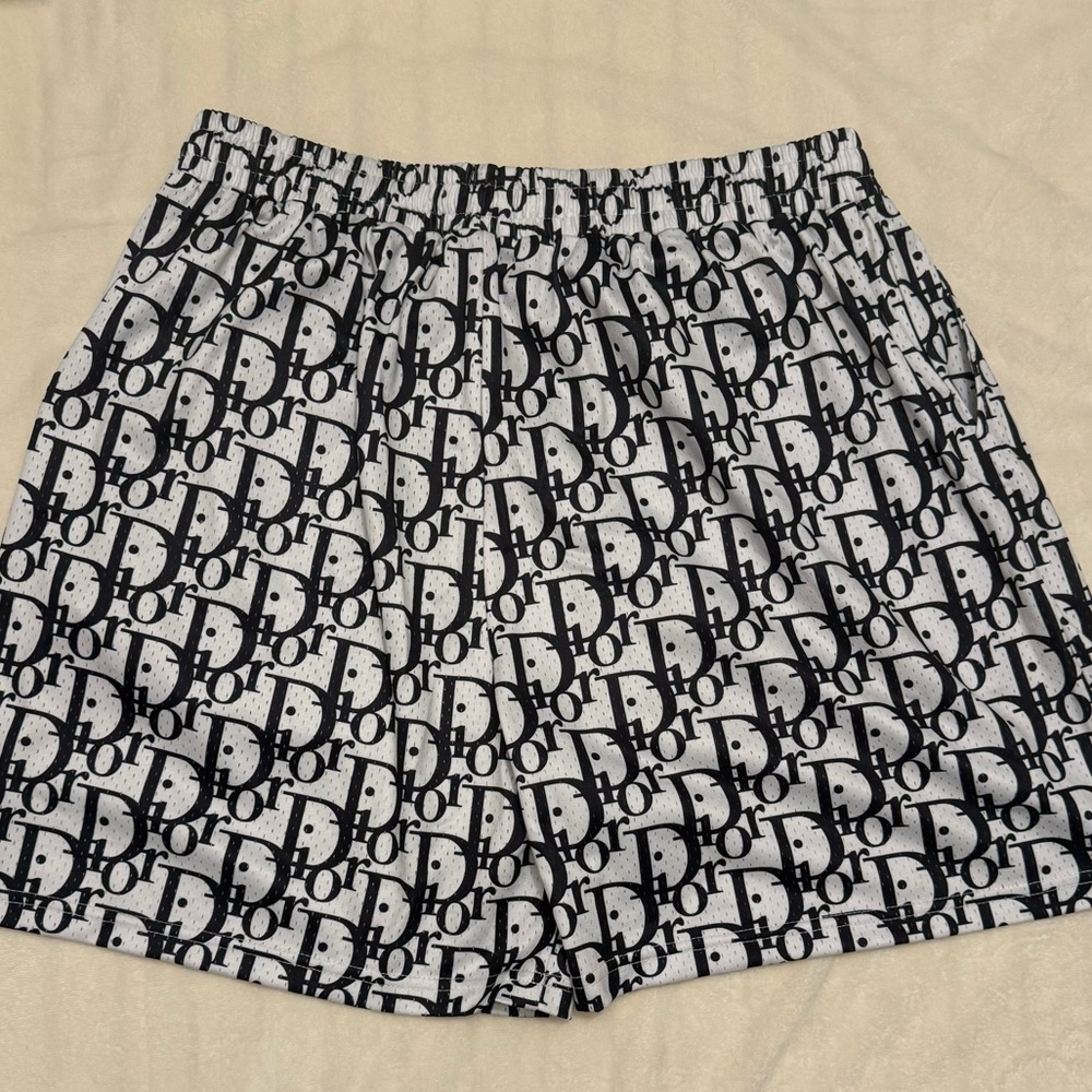 XXL Dior logo Basketball Shorts with Dior Logo and drawstring and pockets